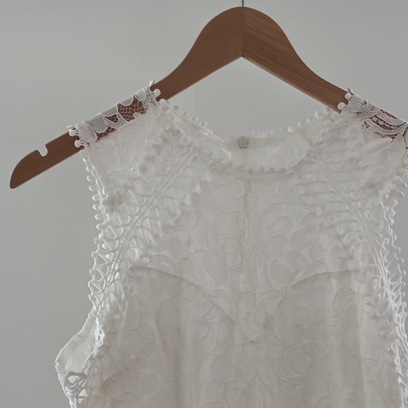 5/$25 White Lace Dress | Reception Dress - Picture 3 of 10